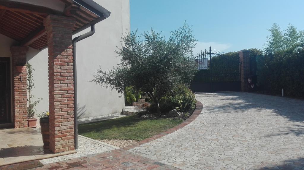 Residenza Airone Vendégház Vicenza Kültér fotó